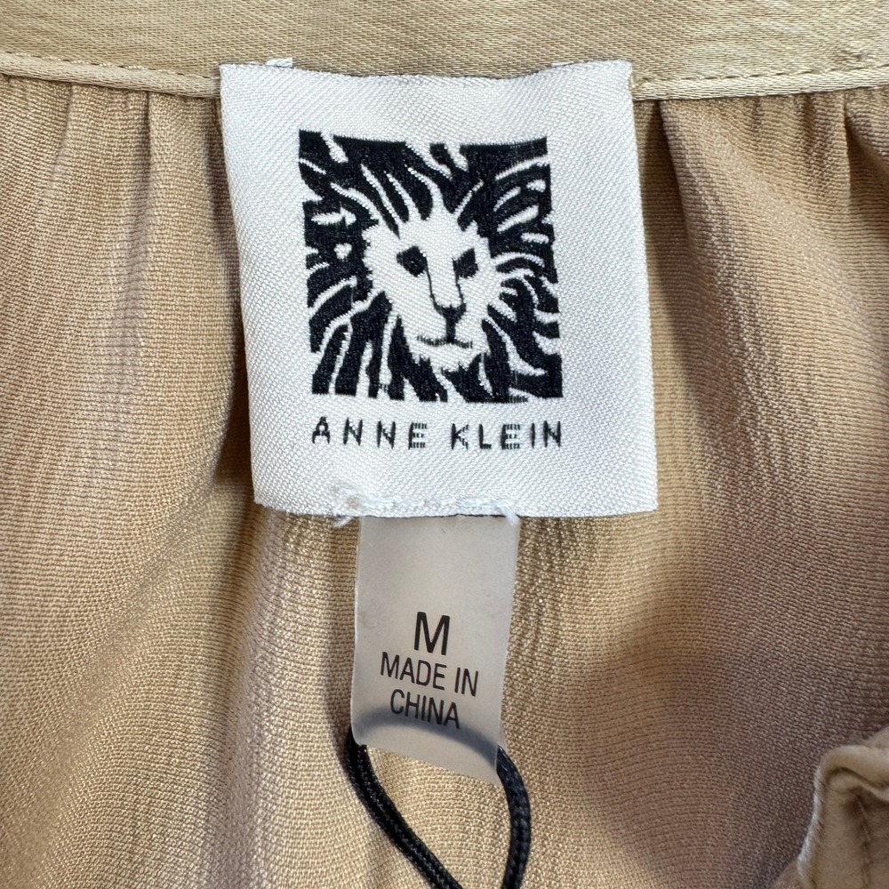 Anne Klein Coffee Cream Tie Front Satin Blouse Long Sleeve V-Neck Top Medium NEW - Picture 9 of 15